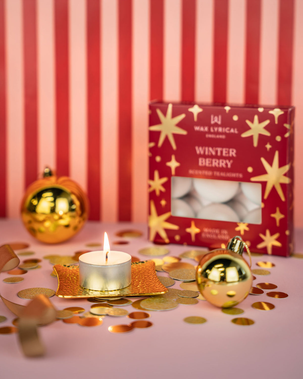 Winter Berry Tealights (9 Pack)