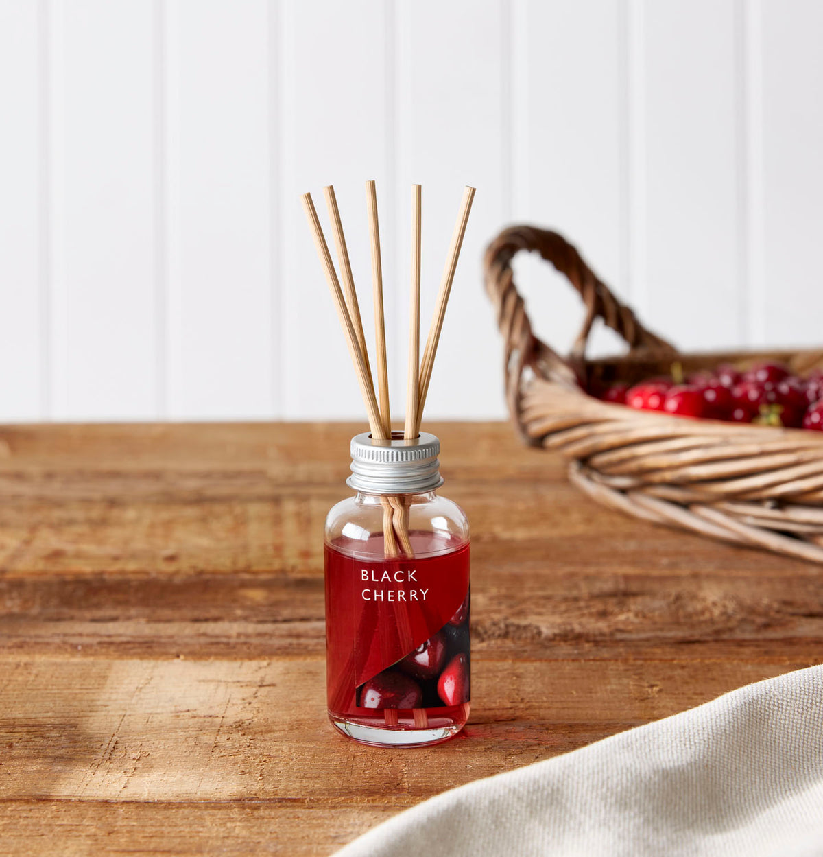 Wax Lyrical Black Cherry 40ml Reed Diffuser